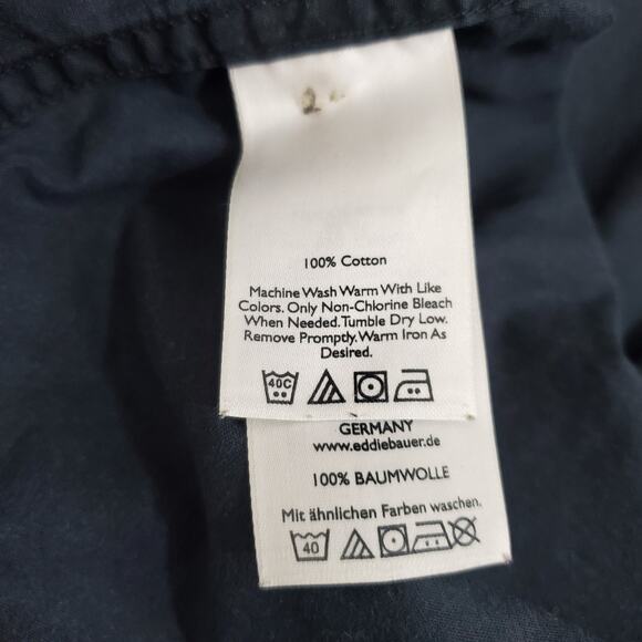 Eddie Bauer | Classic Fit Navy Blue Button Up Short Sleeve Shirt - Picture 7 of 8